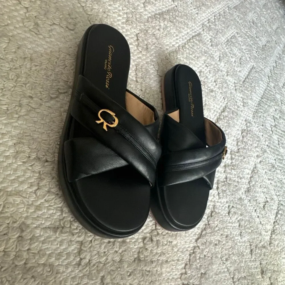 Gianvito Rossi leather cross-strap sandals black size 6.5 new